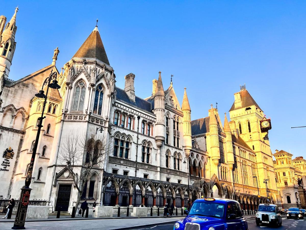 Superior Entire Apartment Between St Pauls Cathedral And Covent Garden London Exterior foto