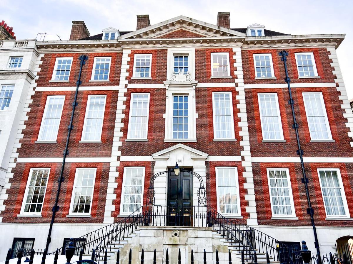 Superior Entire Apartment Between St Pauls Cathedral And Covent Garden London Exterior foto