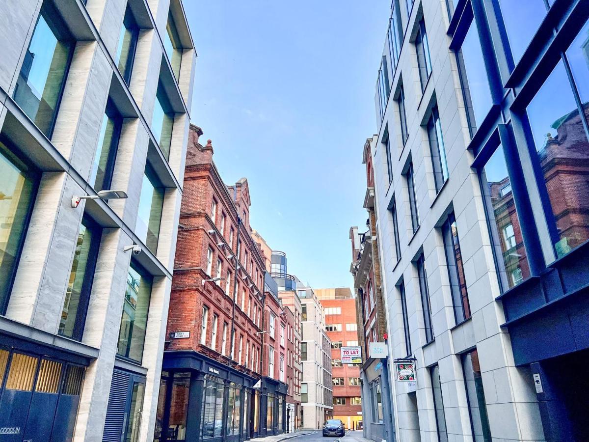 Superior Entire Apartment Between St Pauls Cathedral And Covent Garden London Exterior foto